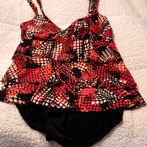 Bathing suit - Picture 2 of 9